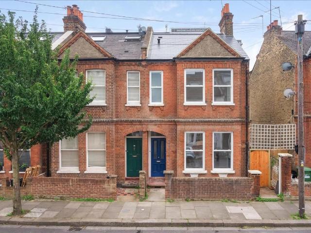 Biscay Road, Hammersmith, London W6, 4 bed semi detached house to rent, £4,850 pcm | PrimeLocation