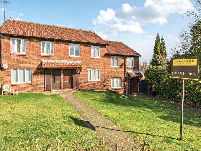 Bishop Butt Close, Orpington BR6, 1 bed maisonette to rent, £1,250 pcm | PrimeLocation