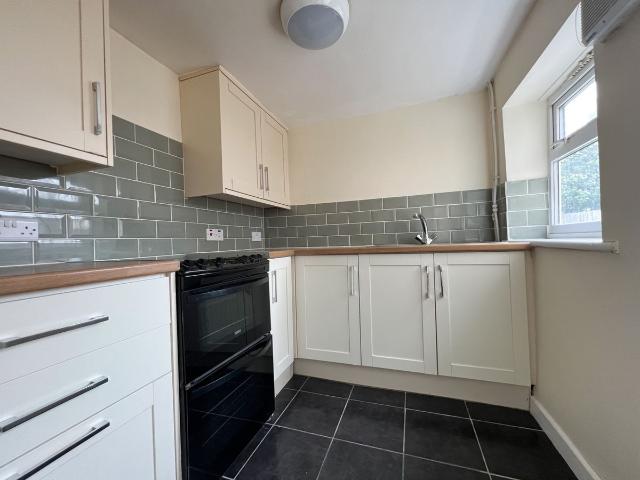 Bishop Street, Grangetown CF11, 2 bed terraced house to rent, £1,100 pcm | PrimeLocation