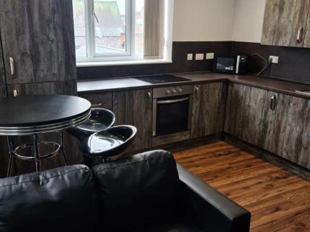 Bishop Street, LEICESTER 3 bed flat to rent £628 pcm £145 pw