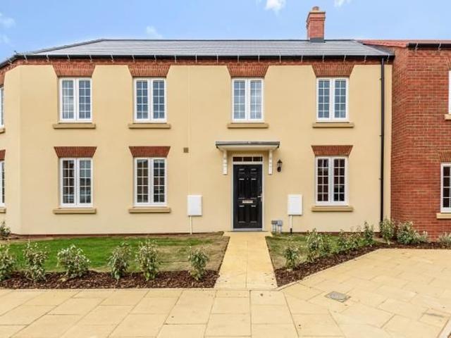 Bishop Road, Bicester OX26, 3 bed terraced house to rent, £1,850 pcm | PrimeLocation