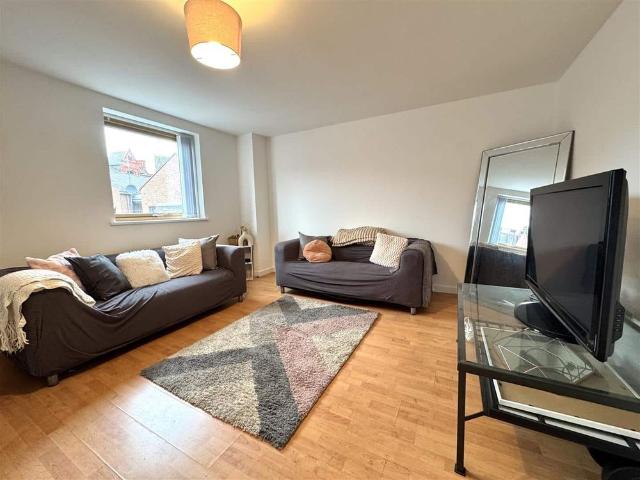 Bishop Road, Liverpool, L6