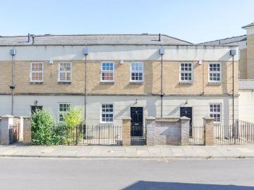 Bishopfields Drive, Leeman Road, York YO26, 2 bed terraced house to rent, £1,250 pcm | PrimeLocation