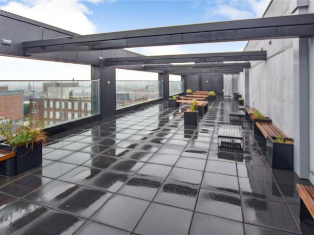 Bishopgate, Preston, Lancashire, PR1 2 bed flat to rent £1,095 pcm £253 pw