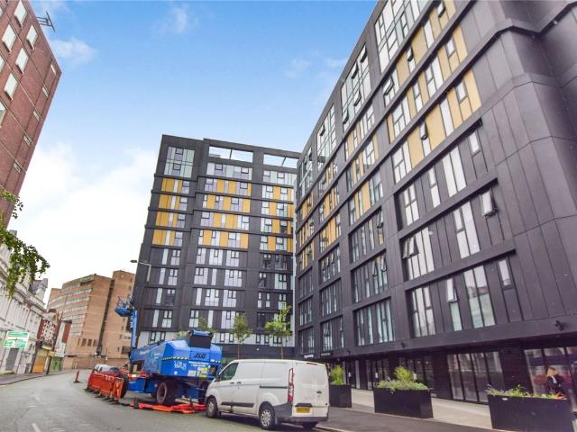 Bishopgate, Preston, Lancashire PR1, 2 bed flat to rent, £1,095 pcm | PrimeLocation
