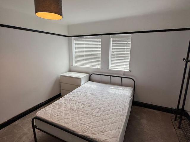 Bishopgate Street, Liverpool L15, 5 bed terraced house to rent, £2,600 pcm | PrimeLocation