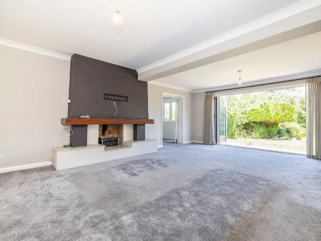 Bishops Avenue, Northwood, Hertfordshire HA6, 4 bed detached house to rent, £4,750 pcm | PrimeLocation