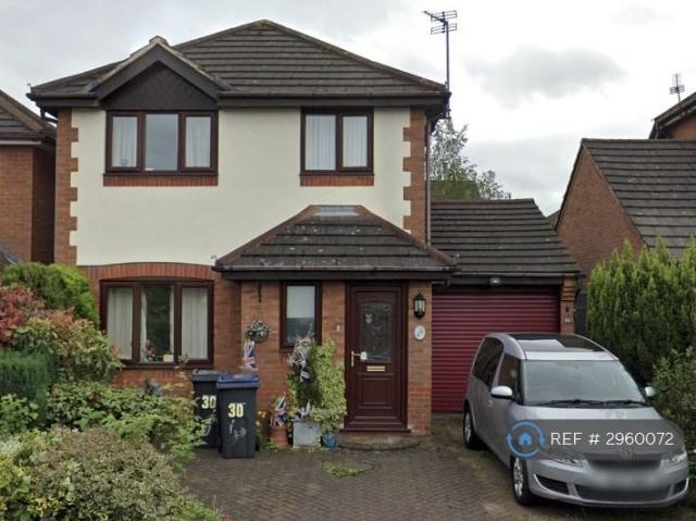 Bishops Gate, Birmingham, B31 3 bed detached house to rent £1,395 pcm £322 pw