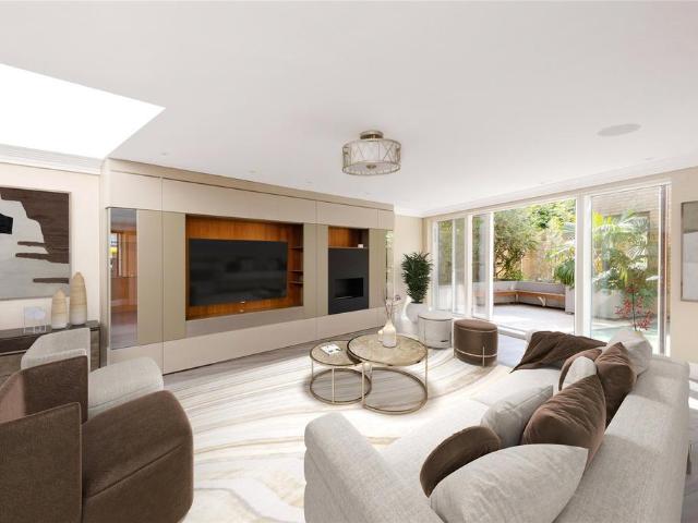 Bishops Road, London, N6 4 bed detached house to rent £12,000 pcm £2,769 pw