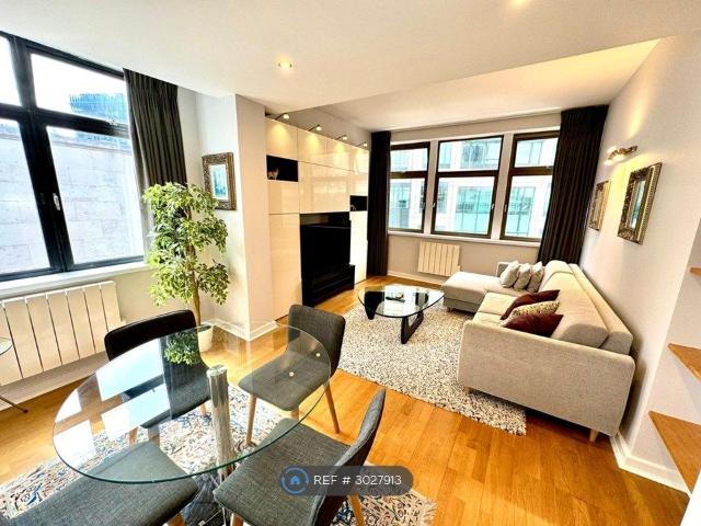 Bishopsgate, London EC2M, 1 bed flat to rent, £2,750 pcm | PrimeLocation