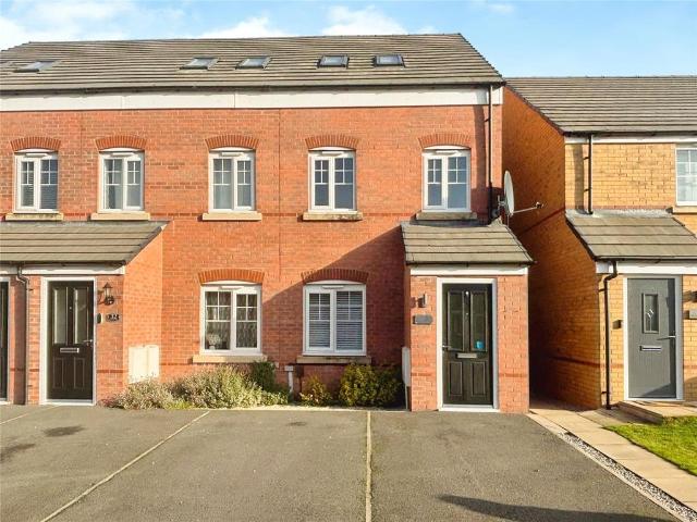 Bitterling Street, Ellesmere Port. 3 bed terraced house to rent £1,200 pcm £277 pw