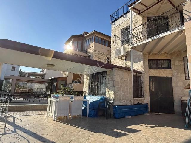 Bitez | Bahçeli, Deniz Manzaralı | 209 M² Müstakil | Dev Teras