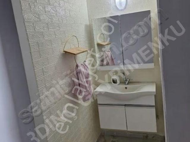 Bitlis Ahlat Ta Cumhurbaşkanı Külliyesi Karşısı Satılık Daire