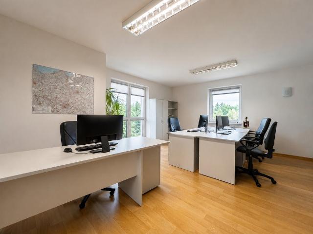 Biuro 62 m² z tarasem i parkingiem w Rzeszowie zapraszam