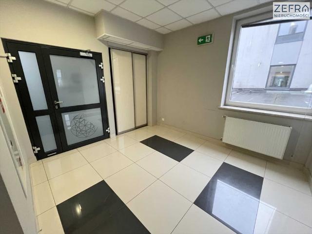 Biuro 246 m2 w Bronowicach, klimatyzacja, parking