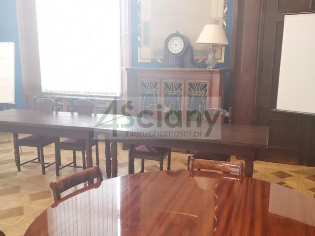 Biuro 38 m² w centrum Warszawy z windą polecam!