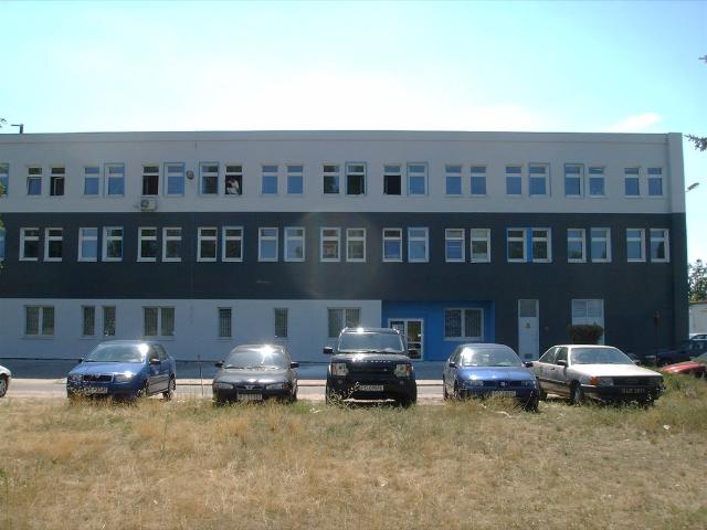 Biuro do wynajęcia 35 m2, pełne media, parking, blisko centrum