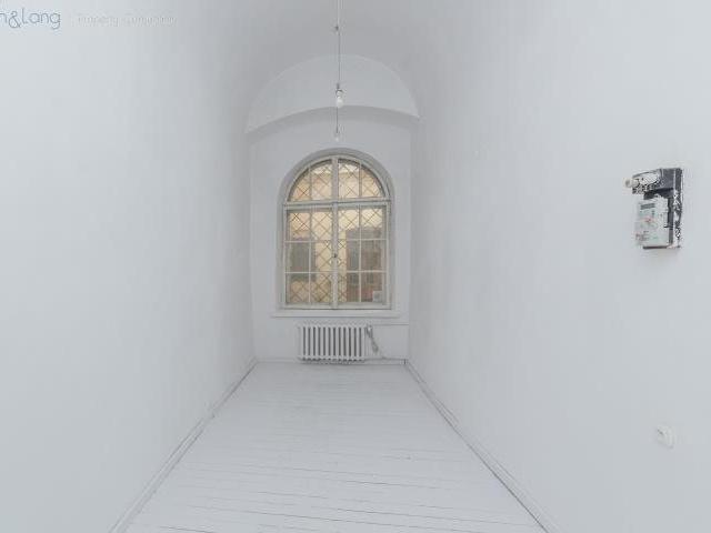 Biuro lub magazyn 20 m2 na ul. św. Tomasza w Krakowie