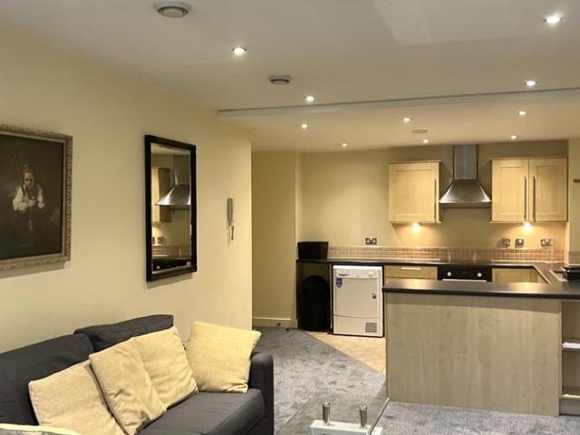 Bixteth Street, Liverpool L3, 2 bed flat to rent, £1,100 pcm | PrimeLocation