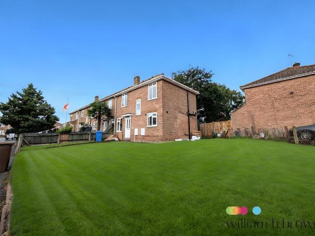 Bixley Close, Norwich NR5, 5 bed semi detached house to rent, £2,500 pcm | PrimeLocation