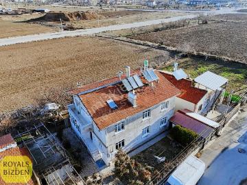 bizden Satılık Bahçeşehir Mahallesi 3+1 Müstakil Ev Ve Arsası
