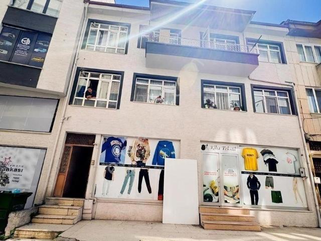 Bizim Emlak'tan Çarşı Merkezde Cebrail Mahallesi'nde Kiralık 2+1