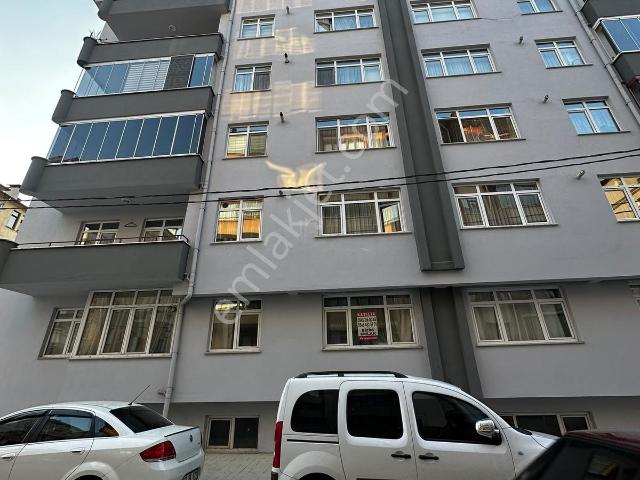 Bizim Emlak'tan Eski Eğitim Fakültesi Yakını 140 M² 3+1
