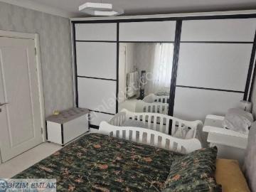 Bizim Emlak'tan Etlik Merkezde 8 Yıllık Asansörlü Full Yapılı
