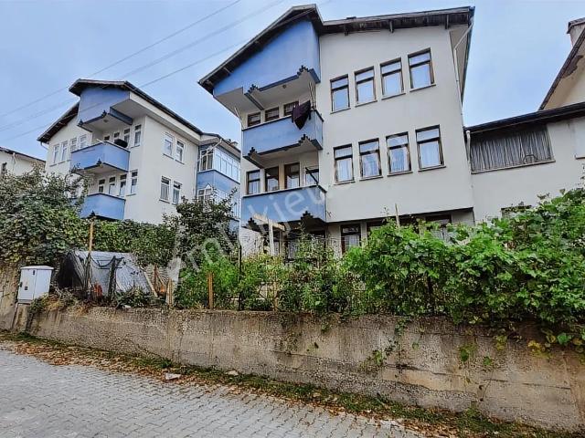 Bizim Emlaktan Kuzeykent'de 3 Katlı Müstakil Satılık Ev