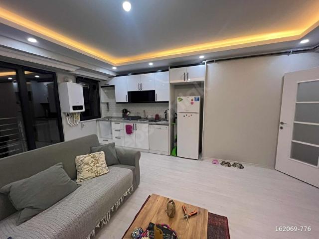 BOŞ 2+1KAĞITHANE MERKEZ SATILIK SIFIR METRO 1dk İSKANTAPU M