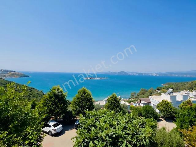 Boğaziçi Mavihisar Sitesi Full Deniz Manzaralı Eşyalı 2+1 Villa