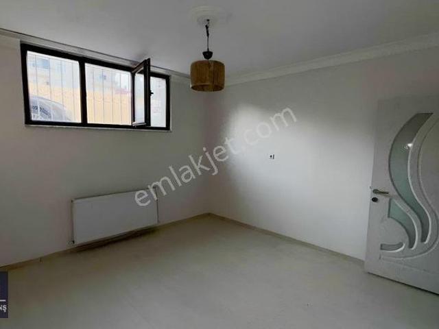 !boş Daire 2+1 90 M2 Satılıkk!