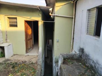 Bom terreno para renda ou construção