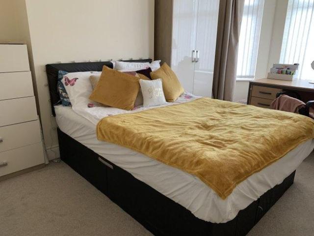 Bombay Street, Victoria Park, Manchester, M14 5PY, United Kingdom | Room for rent #6361377 | Rentberry