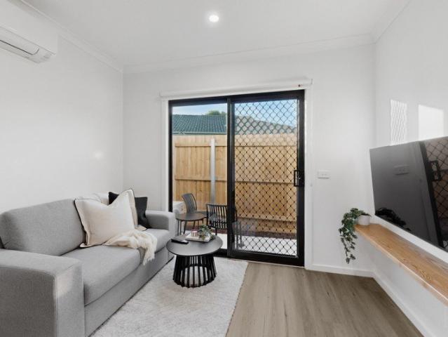 BONUS 2 WEEKS FREE RENT! Luxury Apartment Style Living Fully Furnished & All Inclusive