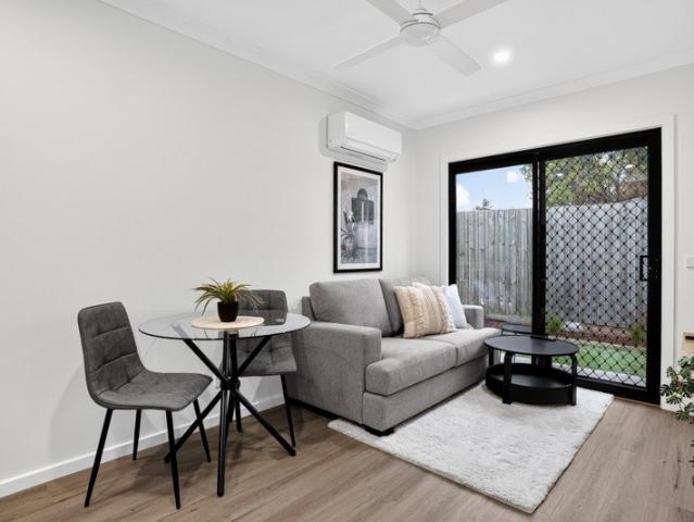 BONUS TWO WEEKS FREE RENT!* BRAND NEW, Luxury Apartment Style Living!