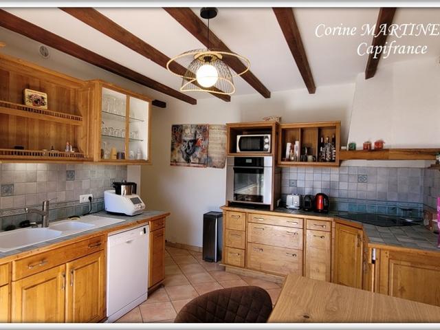 Bon Encontre Maison en pierre 8 pièces, 200 m2 habitables terrain de 9 567 m2 piscine