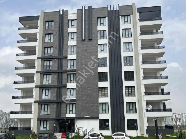 Bon Yapıda Kiralık 1+1 Geniş Lüks Daire
