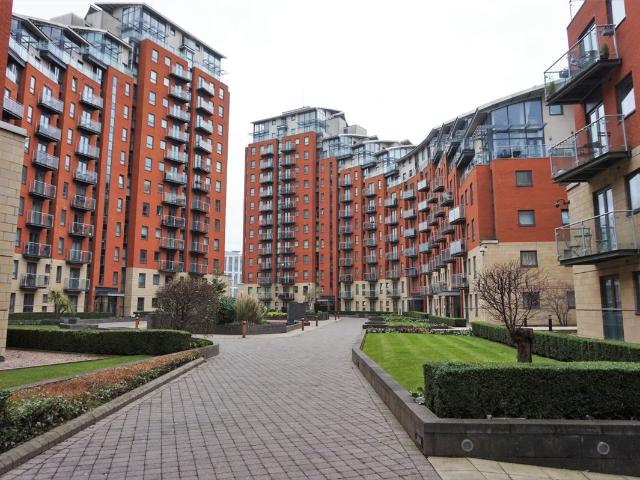 Bonaire, Gotts Road, Leeds LS12, 1 bed flat to rent, £925 pcm | PrimeLocation