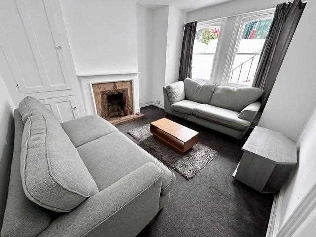 Bonchurch Road, Brighton 4 bed house to rent £2,300 pcm £531 pw