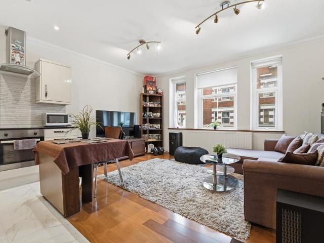 Bond Street W5, 1 bed flat to rent, £1,650 pcm | PrimeLocation