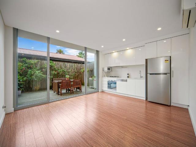 Bondi Junction 2/28 Bondi Road