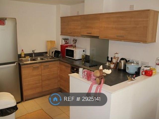 Bonfire Corner, Portsmouth PO1, 1 bed flat to rent, £1,250 pcm | PrimeLocation