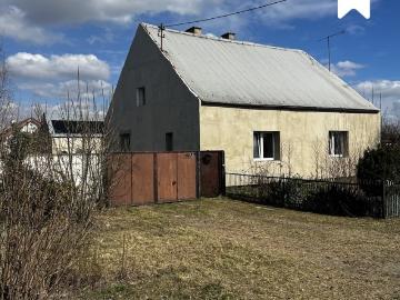 Dom z potencjałem, 115 m², garaż i budynek gospodarczy