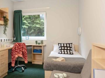 Bonington Student Village, Nottingham Has an Apartment