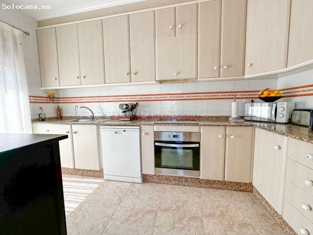 BONITO CHALET EN CORRENTIAS, ORIHUELA