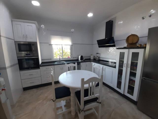 Bonito Chalet en Villa Antonia
