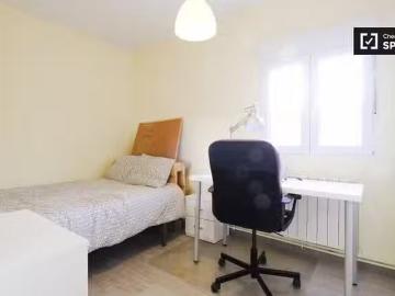Único Amplia habitación en piso compartido en Getafe, Madrid