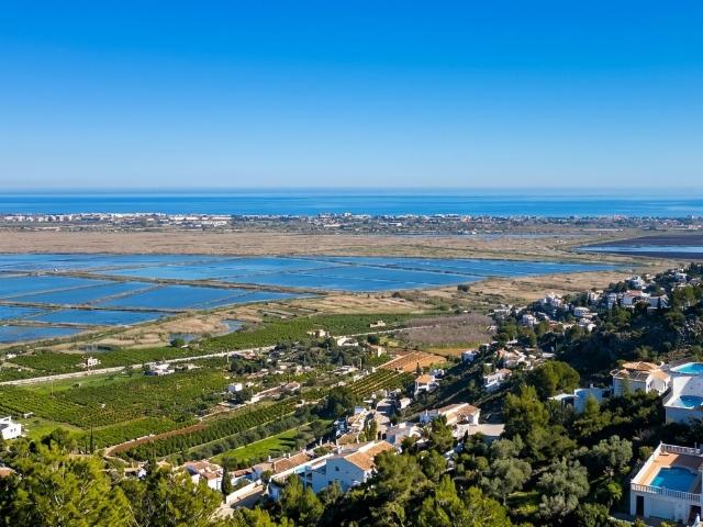 Bonito apartamento con impresionantes vistas, plaza de aparc. 85m² Pego