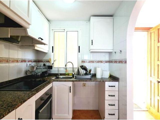 Bonito apartamento con vistas despejadas